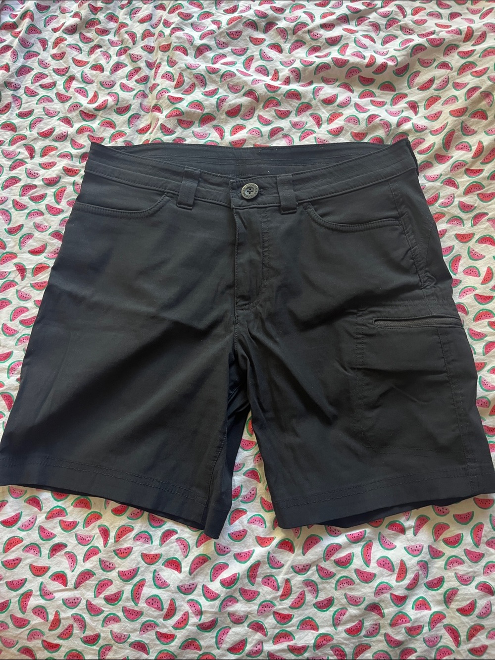 Eddie Bauer Black Cargo Shorts (size 4)